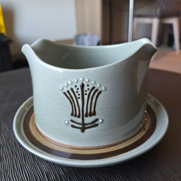 MCM Franciscan Ware Emerald Isle Discovery Gravy Boat With Attached Plate - Picture 1 of 6